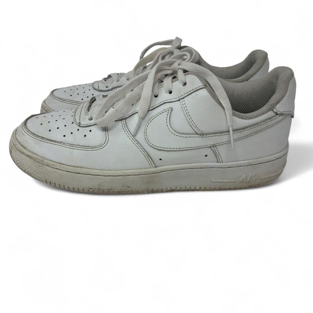 Nike Men's White Sneakers